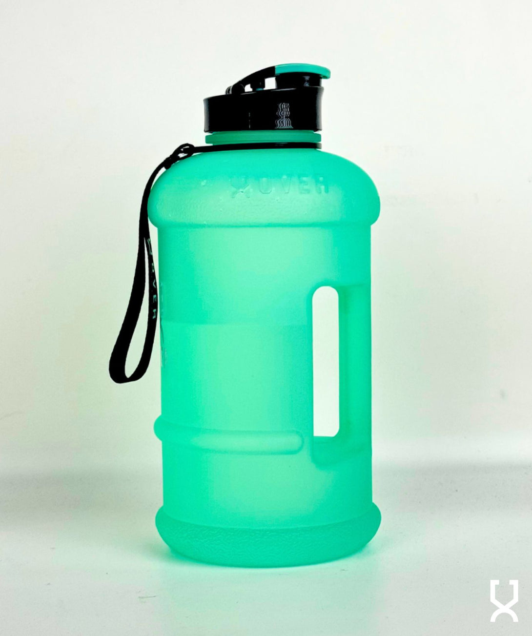 1.5L Oversized Bottle with Flip Cap