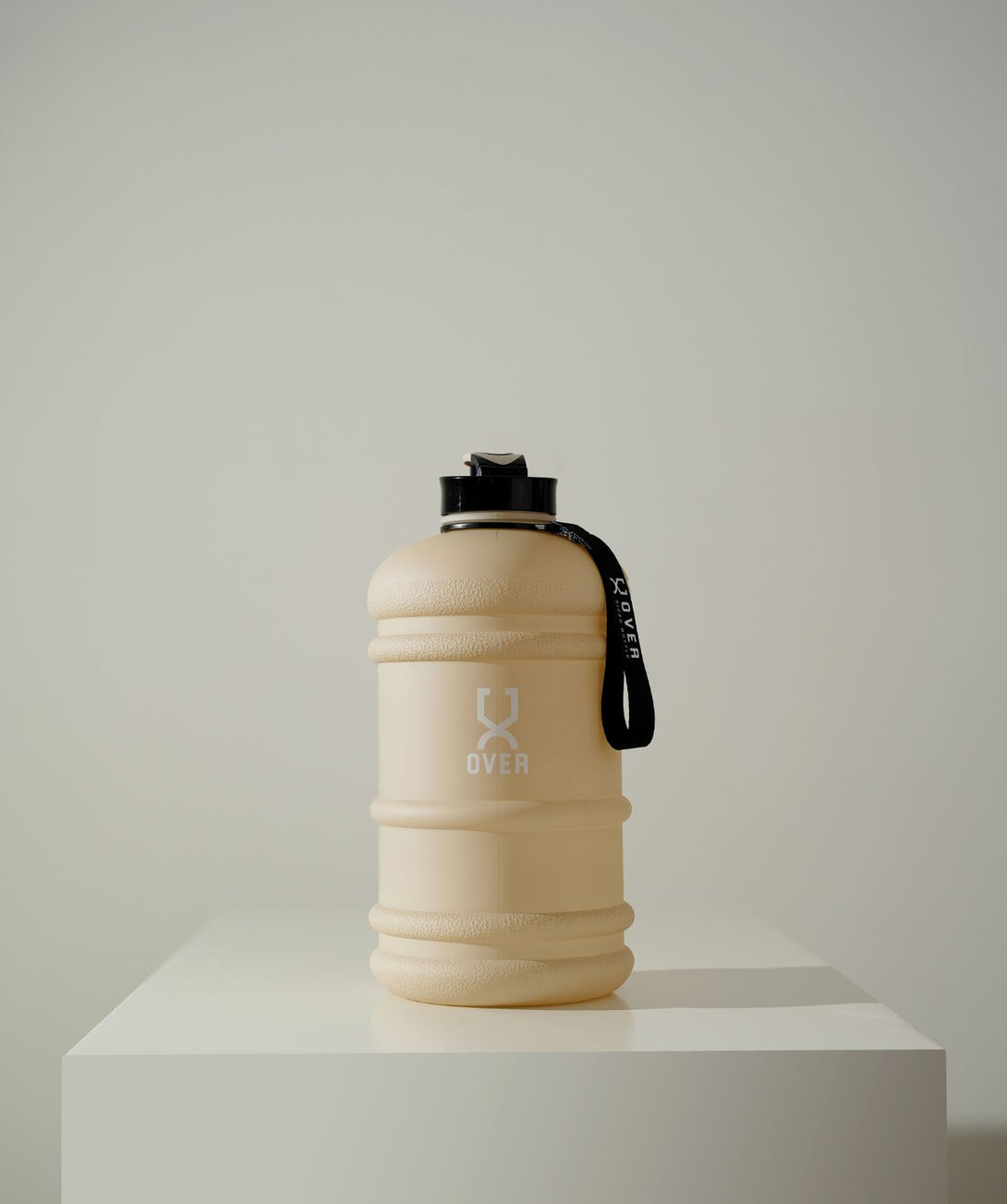 2.2L Oversized Bottle with Flip Cap