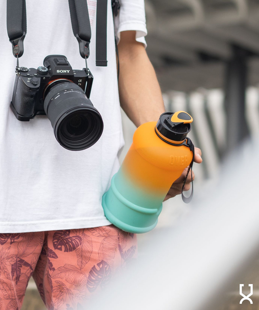 1.5L Oversized Bottle with Flip Cap